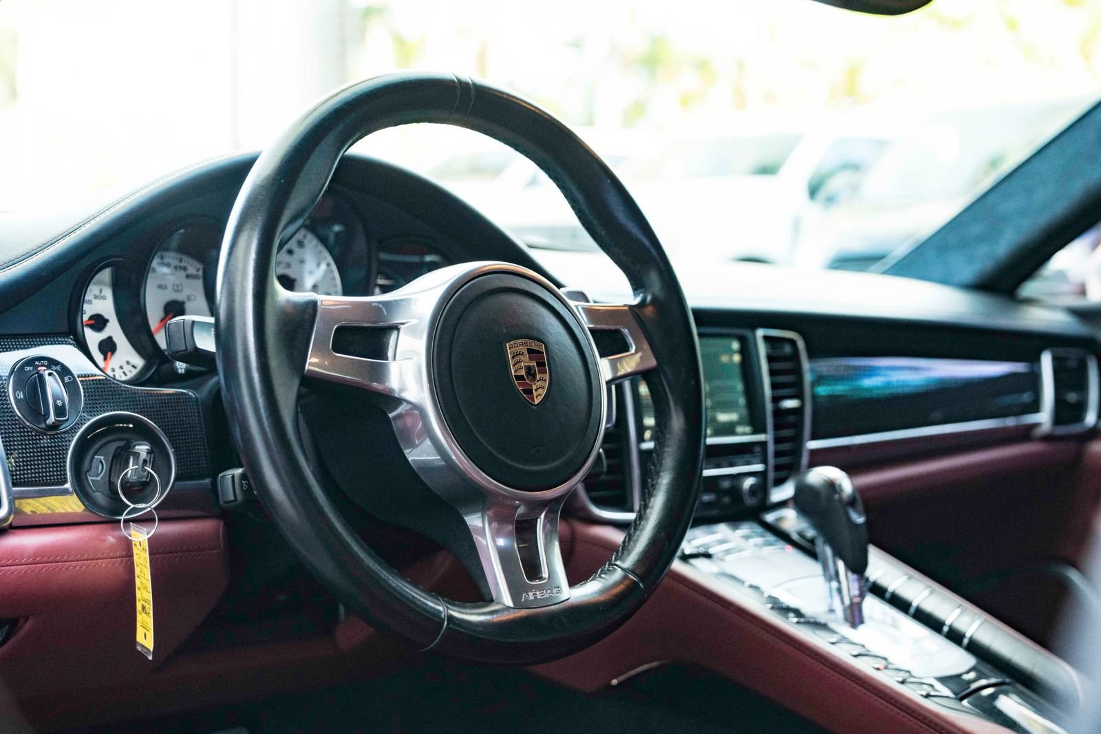 Used 2016 Porsche Panamera GTS AWD/4WD image 21