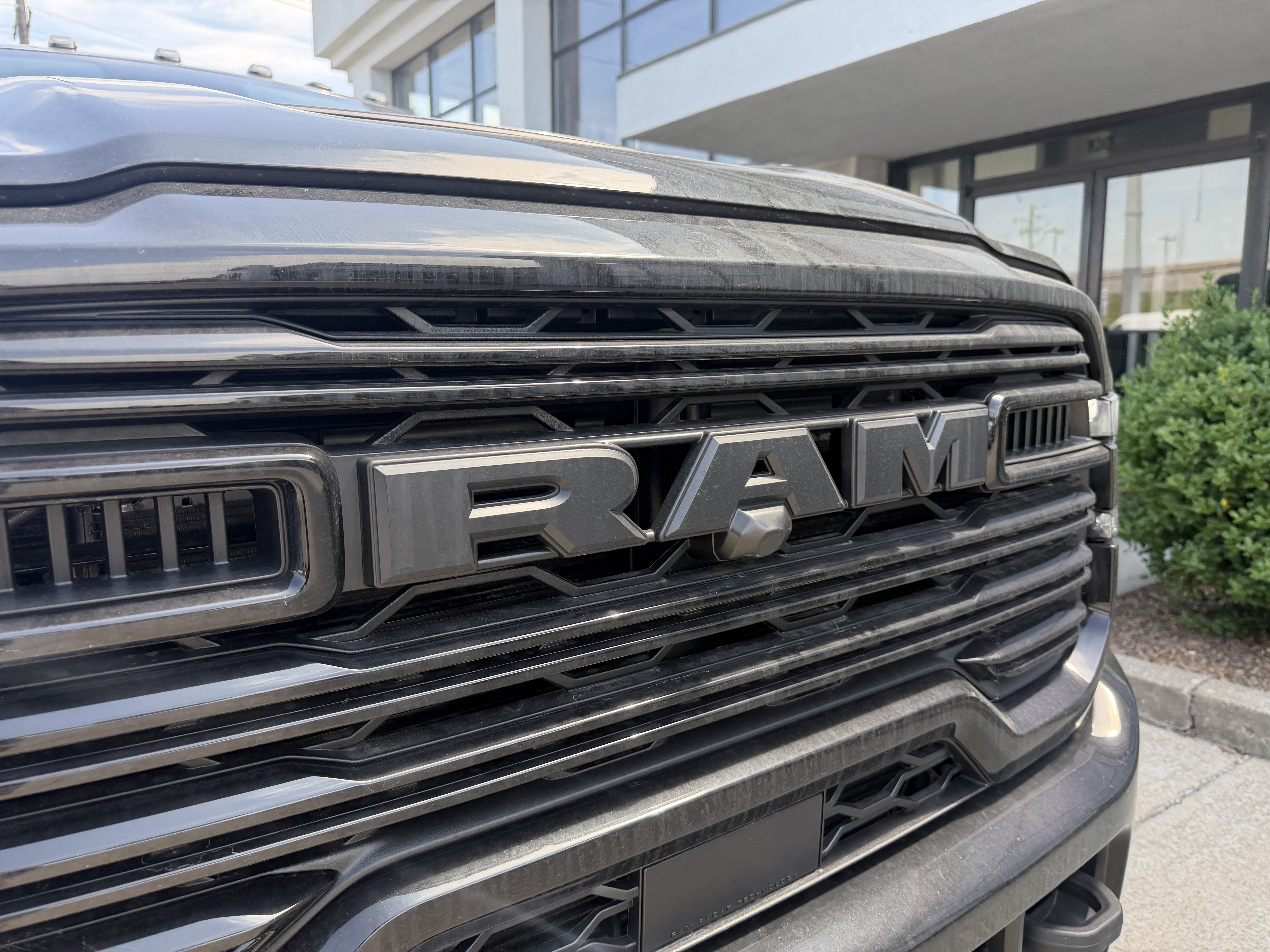 New 2026 RAM 3500 Laramie AWD/4WD image 19