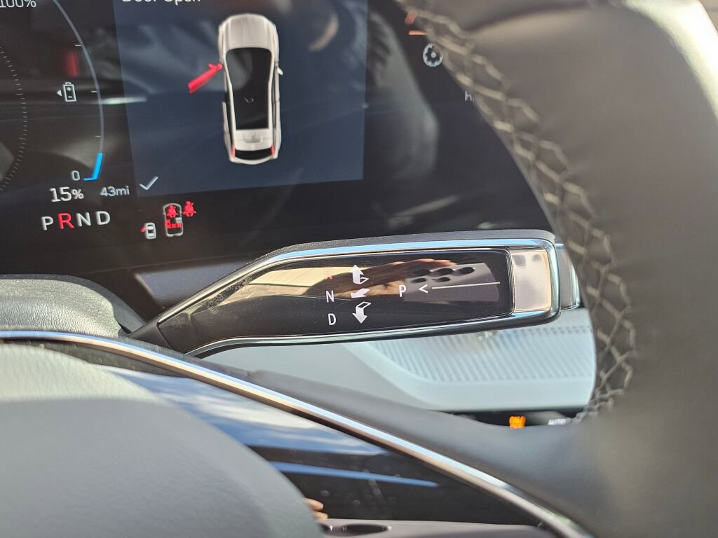 New 2026 Cadillac Optiq Luxury 1 image 34