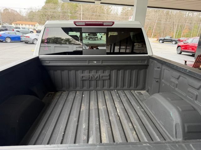 Used 2022 GMC Sierra 1500 SLT w/ SLT Premium Plus Package AWD/4WD image 11
