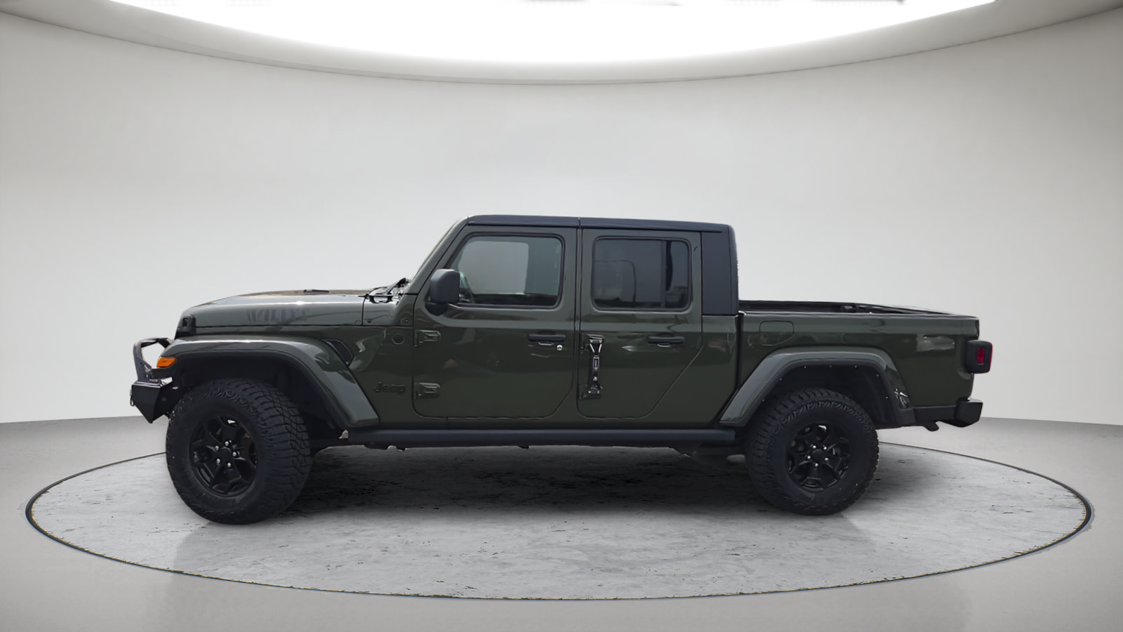 Used 2021 Jeep Gladiator Sport AWD/4WD image 11