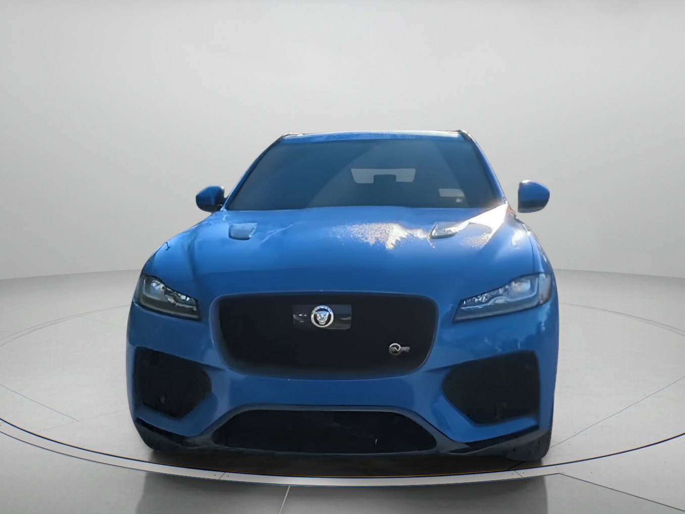 Used 2020 Jaguar F-PACE SVR image 7