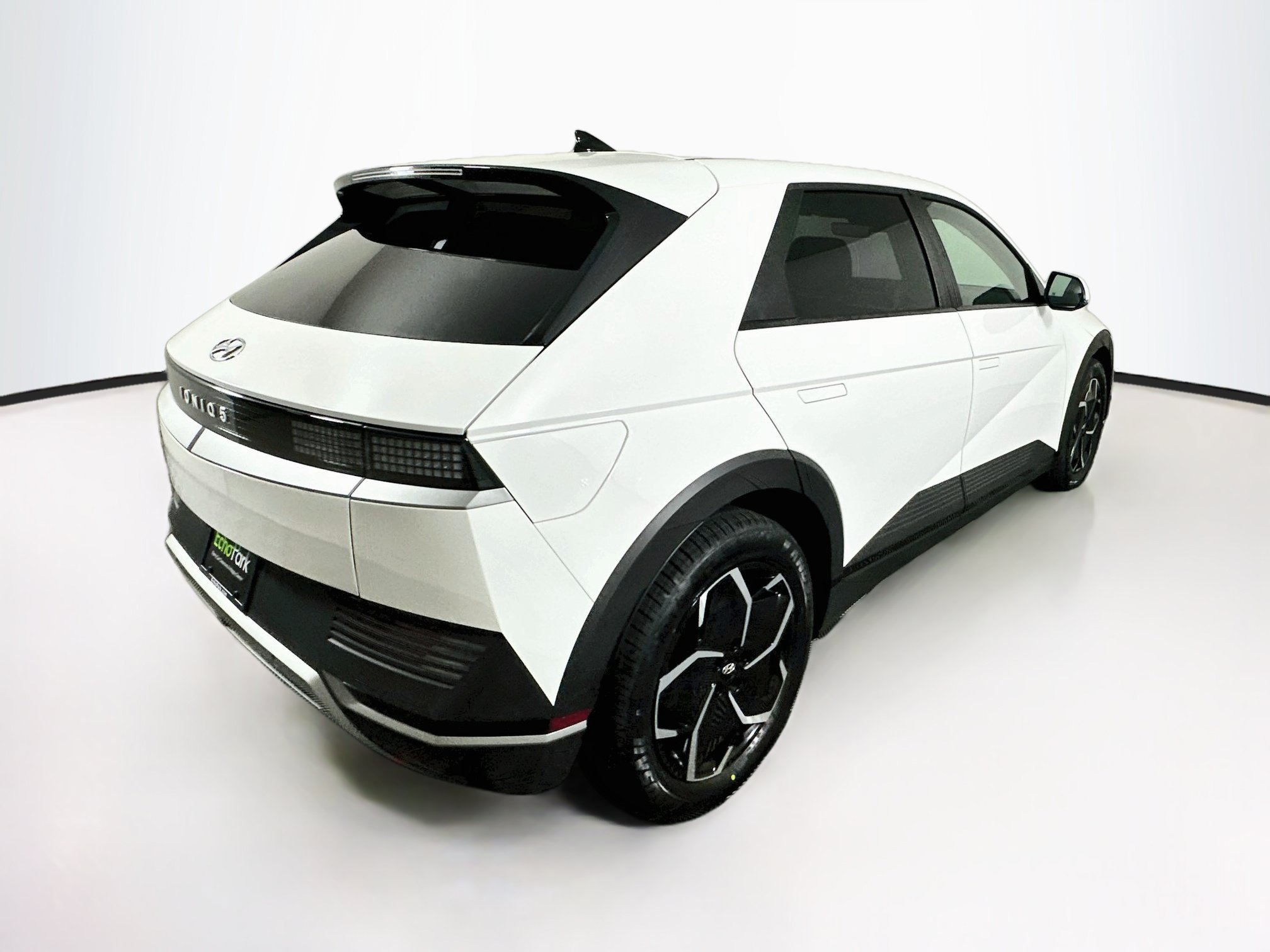 Used 2024 Hyundai Ioniq 5 SEL RWD image 9