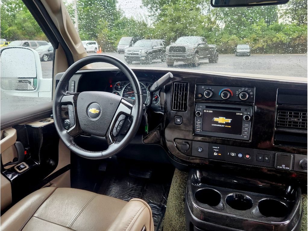 Used 2019 Chevrolet Express 2500 w/ Enhanced Convenience Package RWD image 32