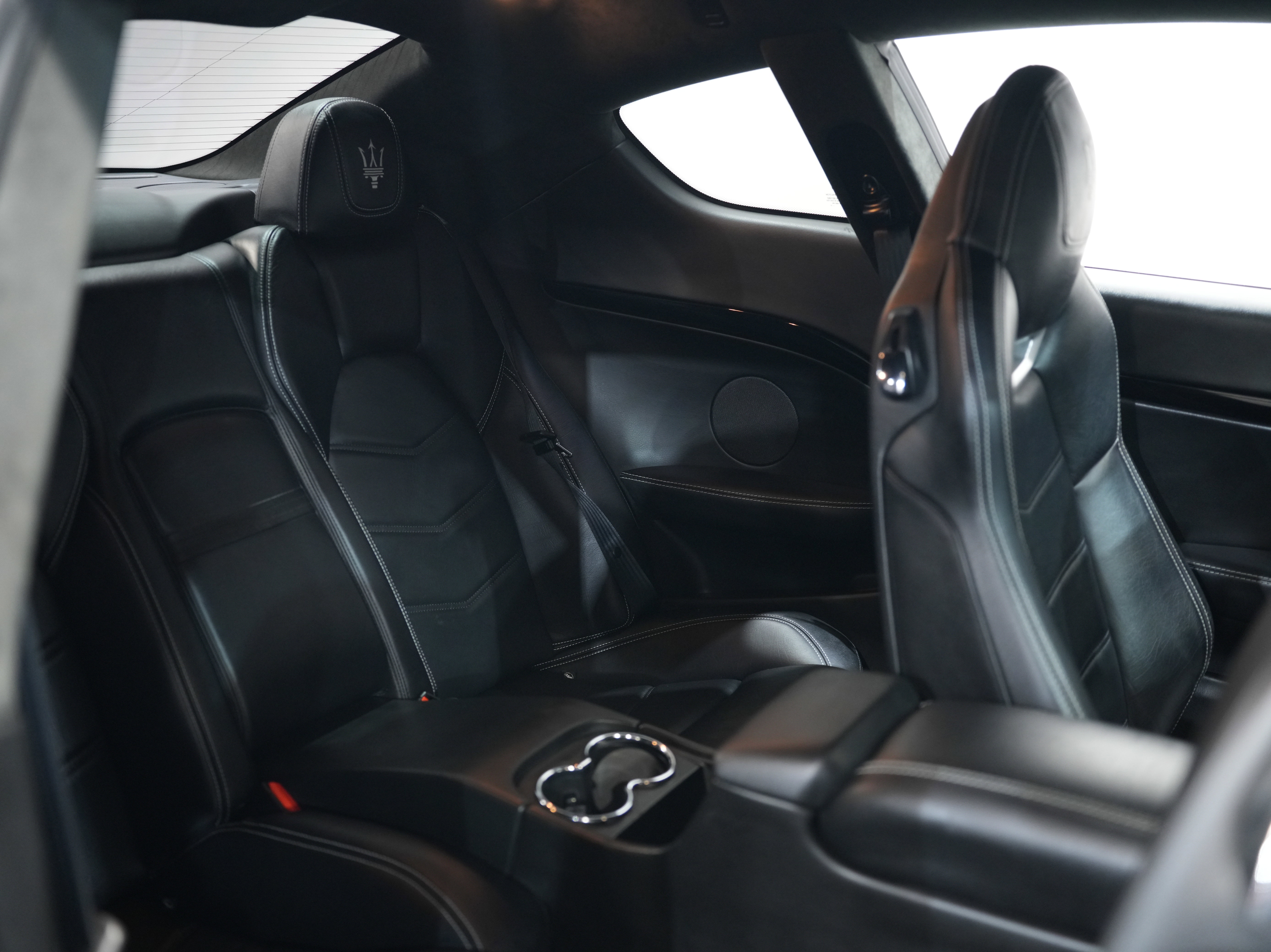 Used 2015 Maserati GranTurismo Sport image 36