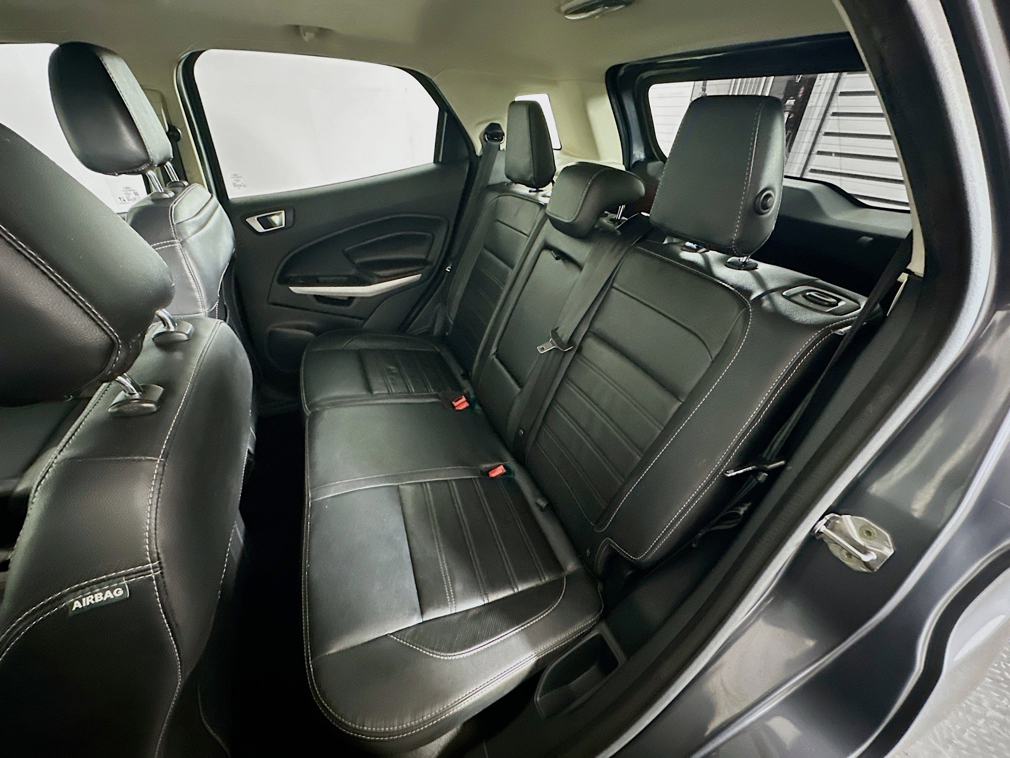 Used 2020 Ford EcoSport Titanium AWD/4WD image 27