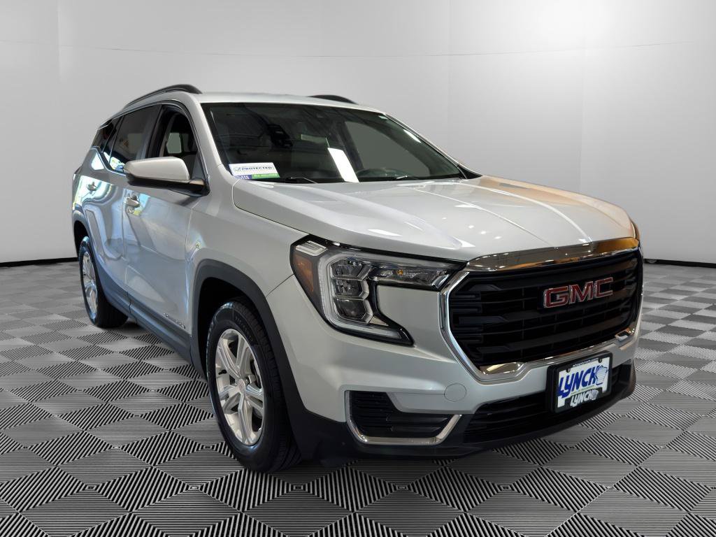 Used 2022 GMC Terrain SLE w/ Driver Convenience Package FWD image 7