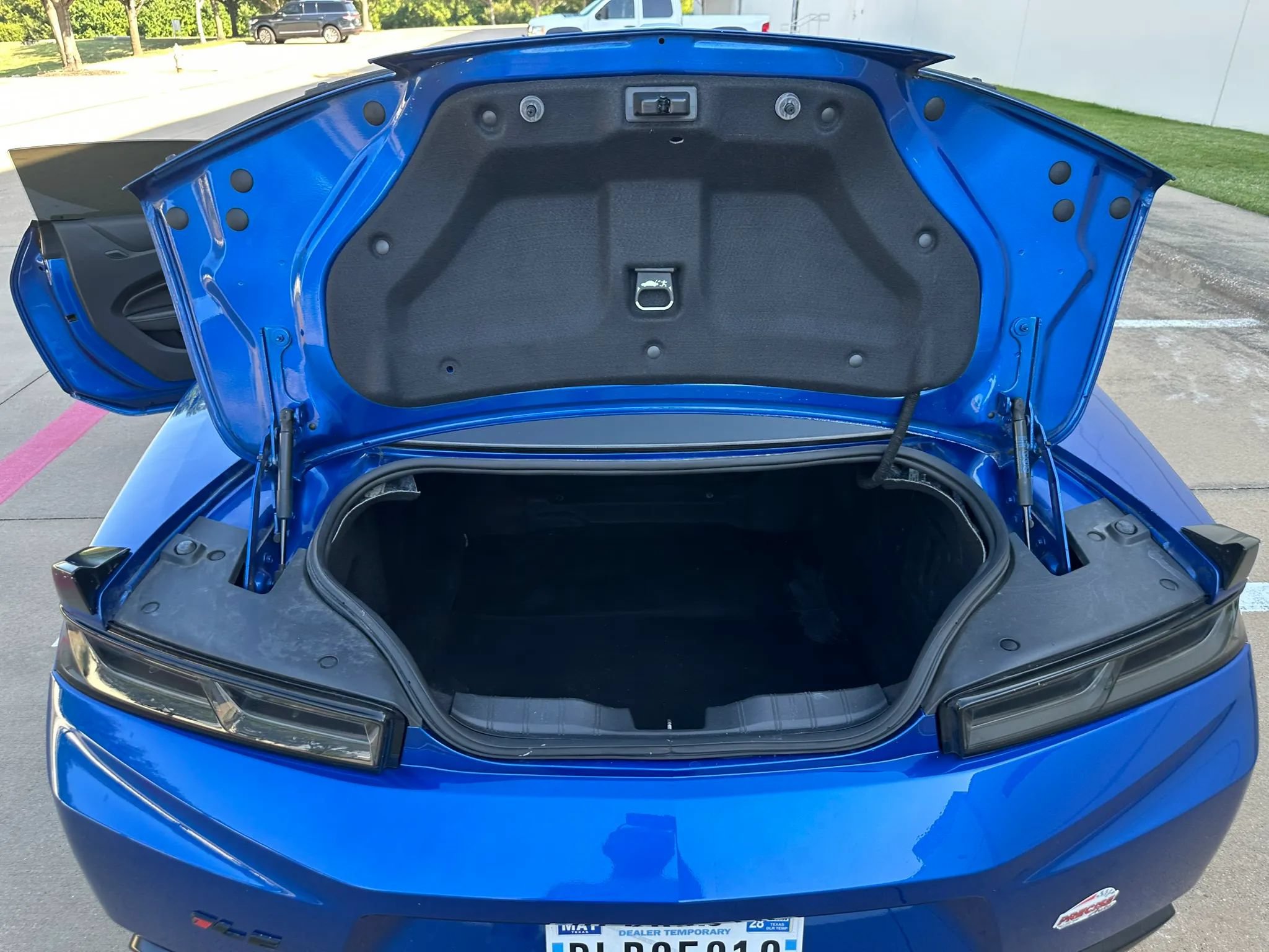 Used 2017 Chevrolet Camaro SS RWD image 16