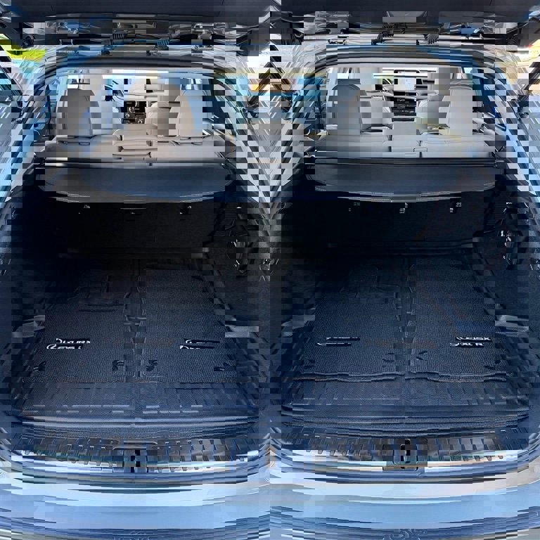 Used 2017 Lexus RX 450h AWD image 16