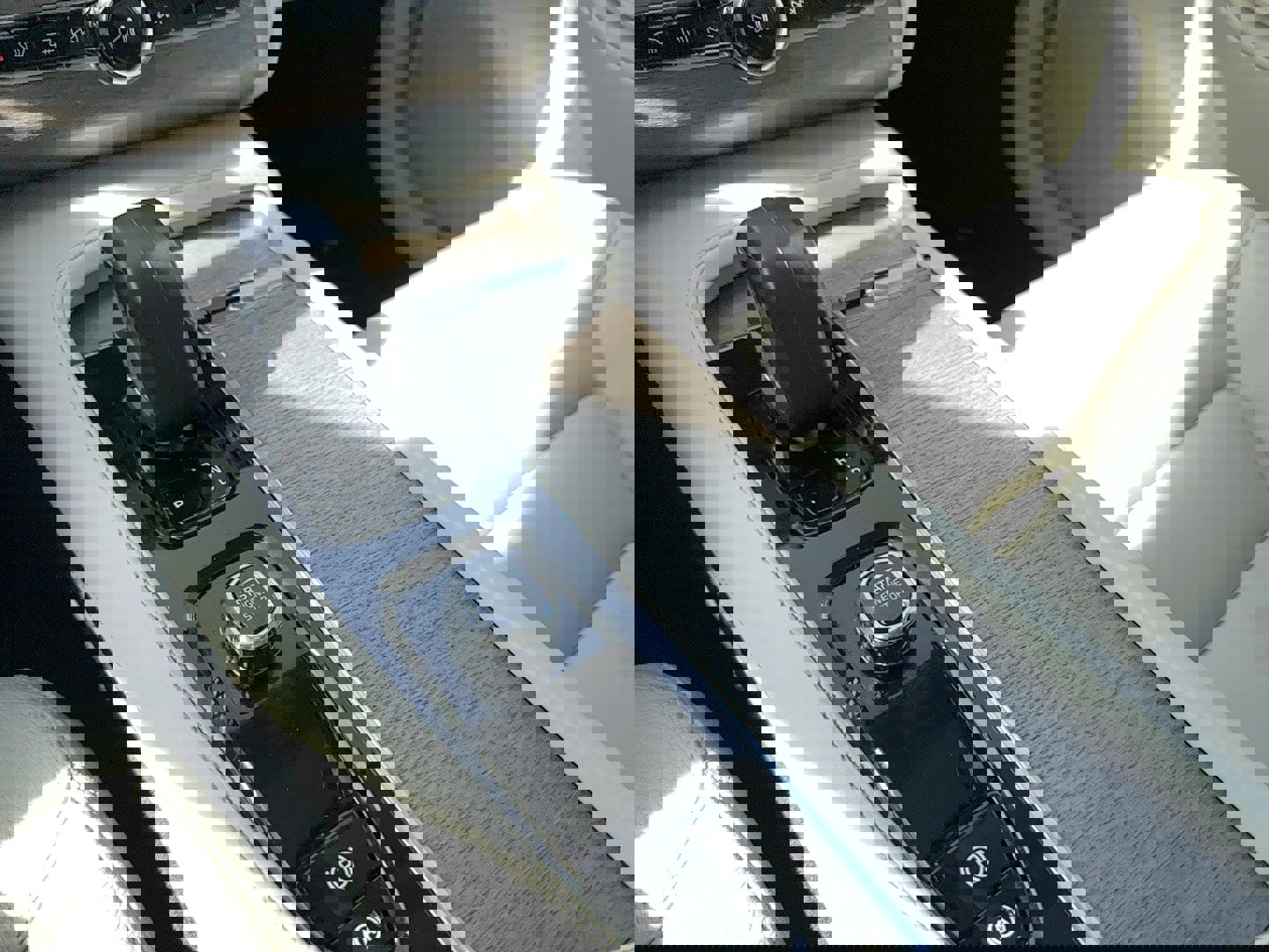 Certified 2023 Volvo XC90 B5 Plus w/ Protection Package image 21