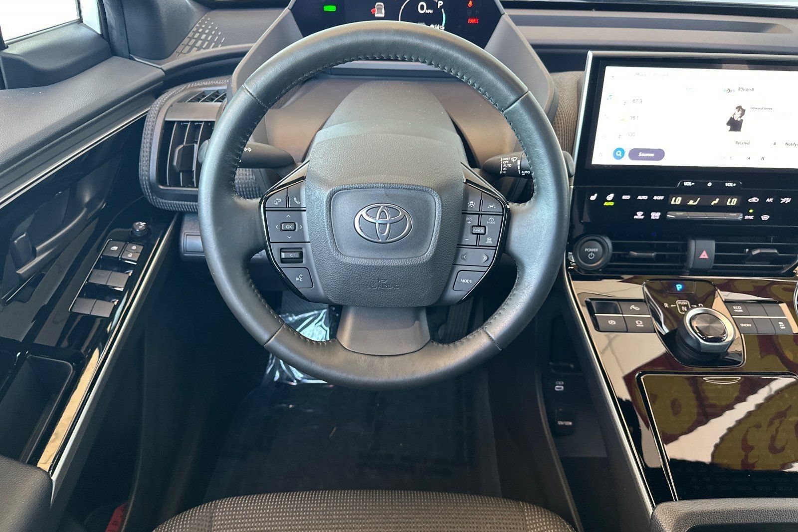 Used 2023 Toyota bZ4X FWD w/ Weather Package image 18