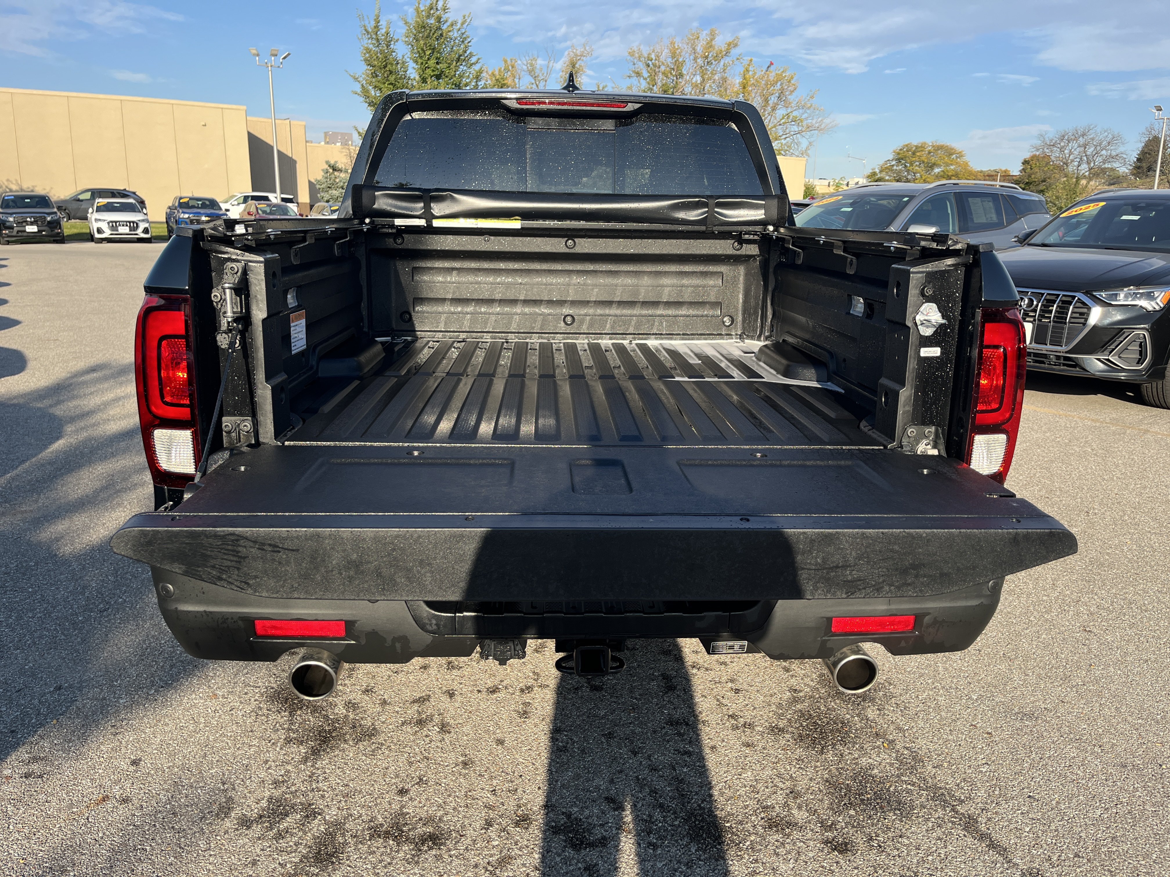 Used 2026 Honda Ridgeline Black Edition image 11