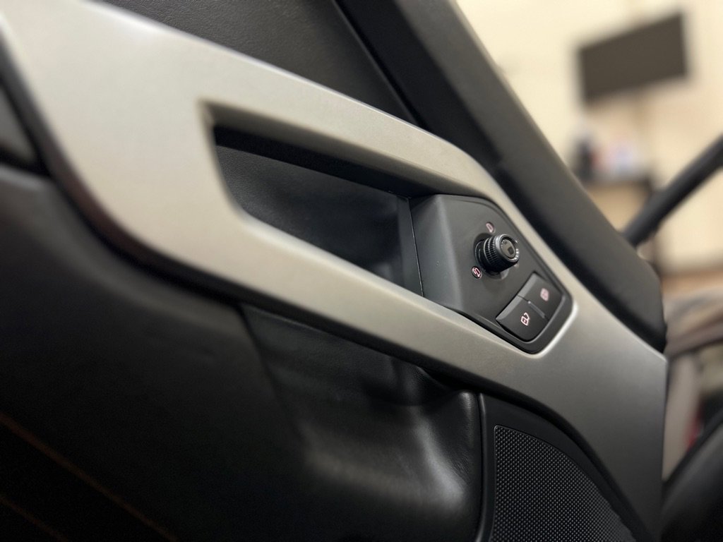 Used 2012 Lamborghini Aventador LP 700-4 image 31