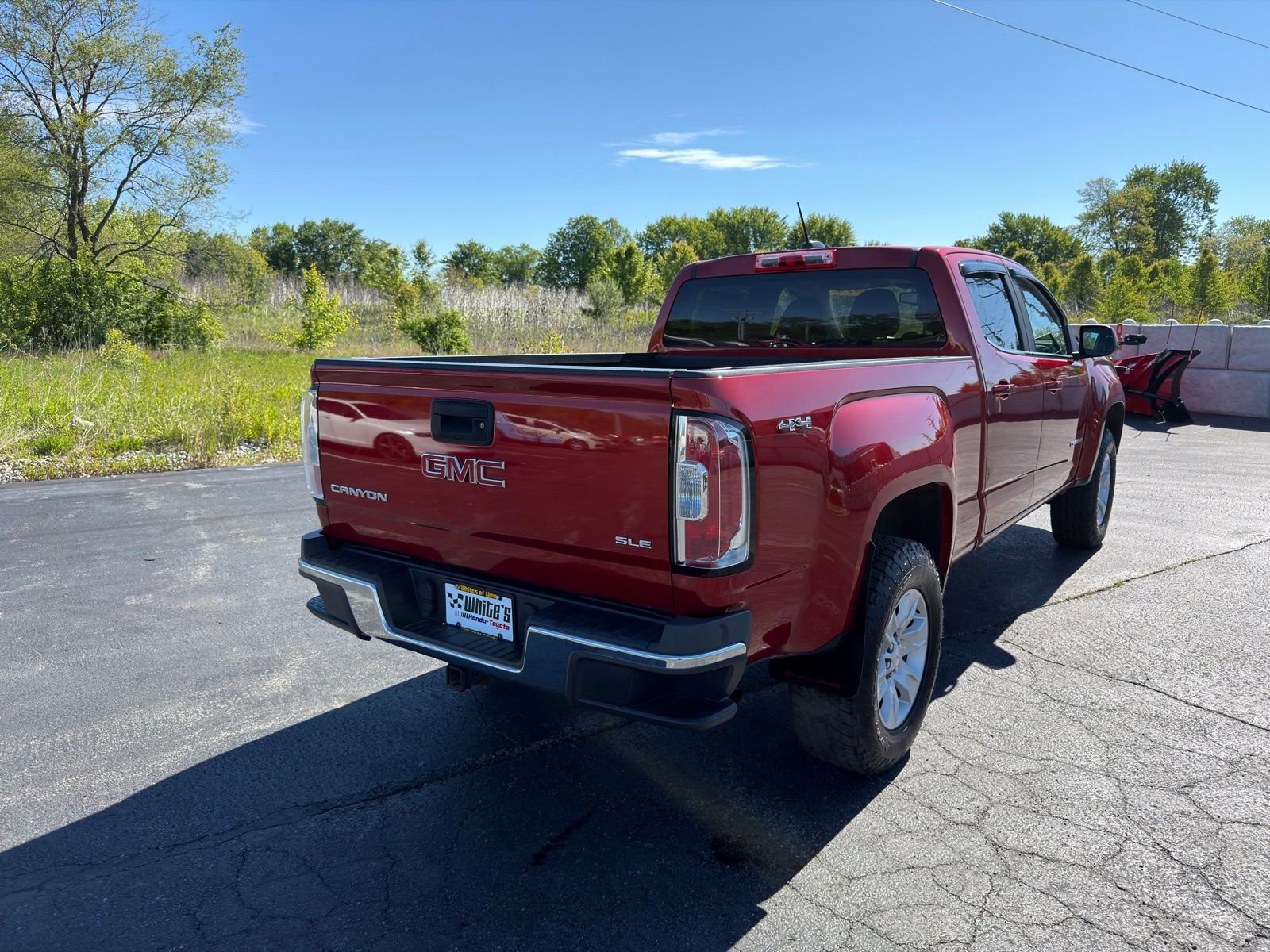 Used 2015 GMC Canyon SLE w/ SLE Convenience Package AWD/4WD image 6