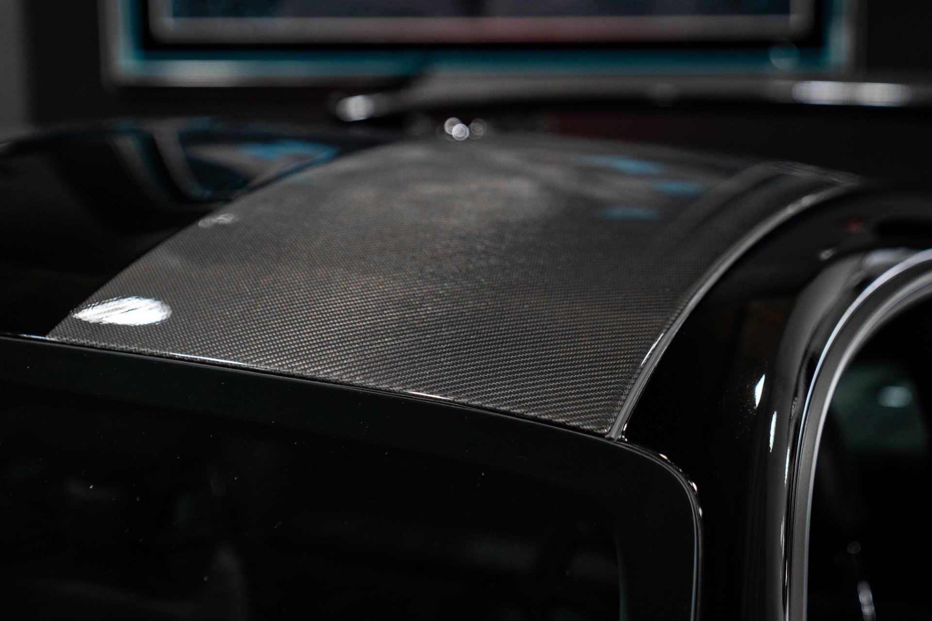 Used 2018 Porsche 911 GT2 RS image 19