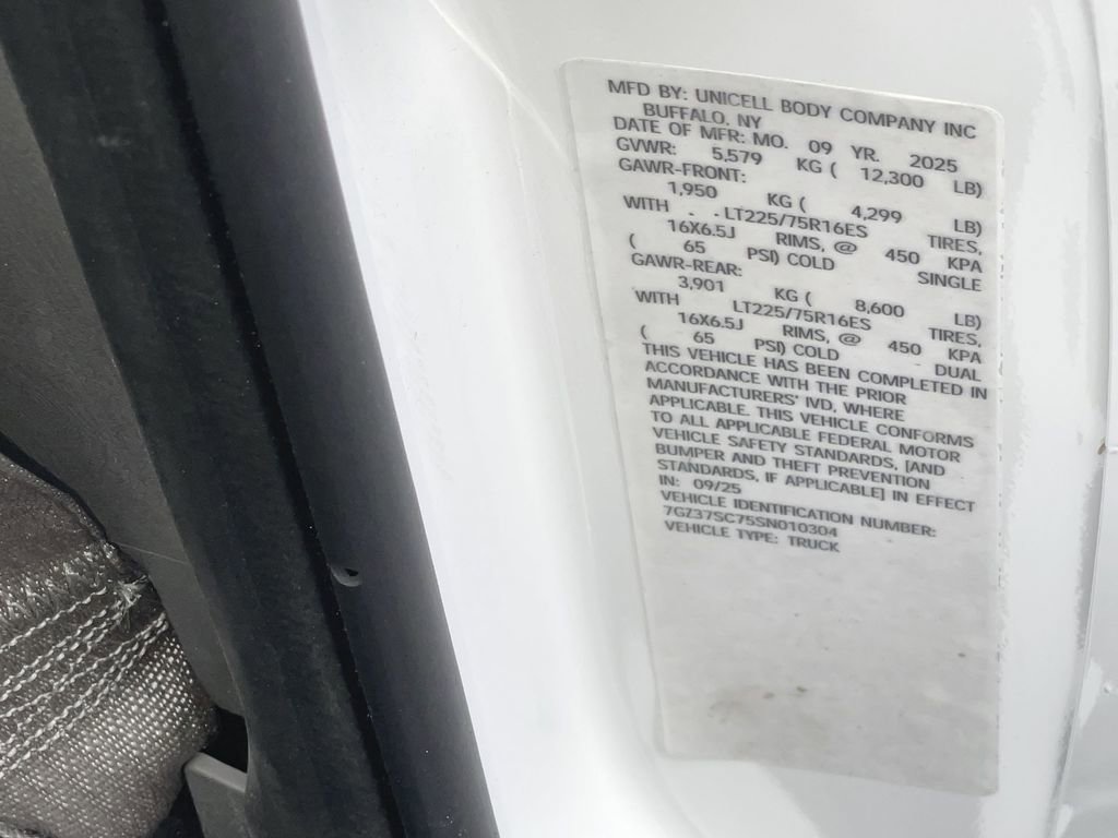 New 2025 GMC Savana 3500 w/ Power Convenience Package image 30