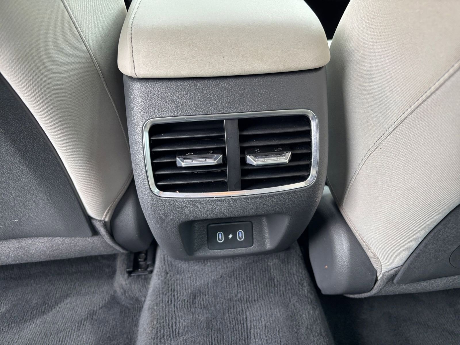 Used 2025 Hyundai Sonata SEL FWD image 24