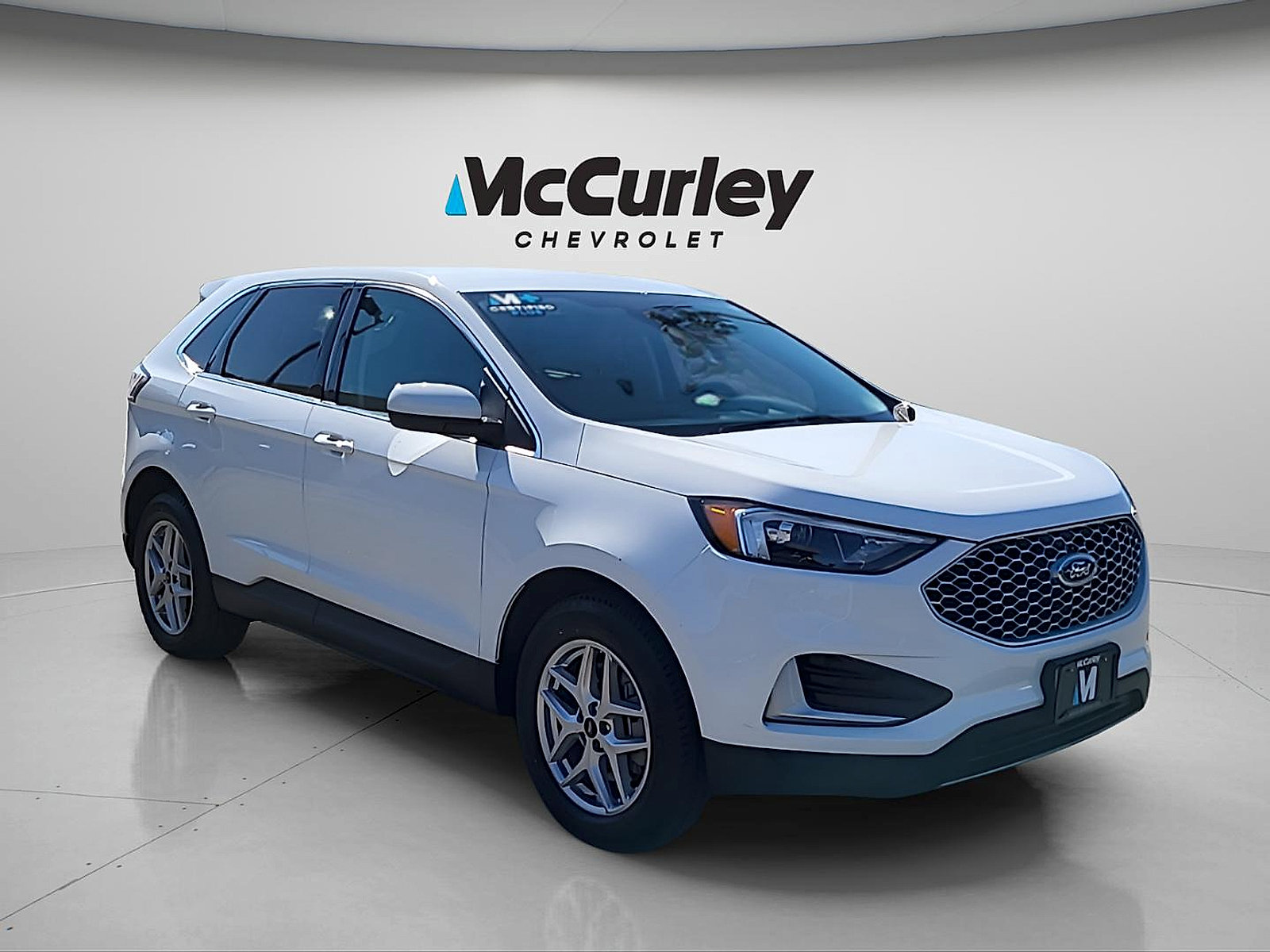 Used 2024 Ford Edge SEL AWD/4WD image 1