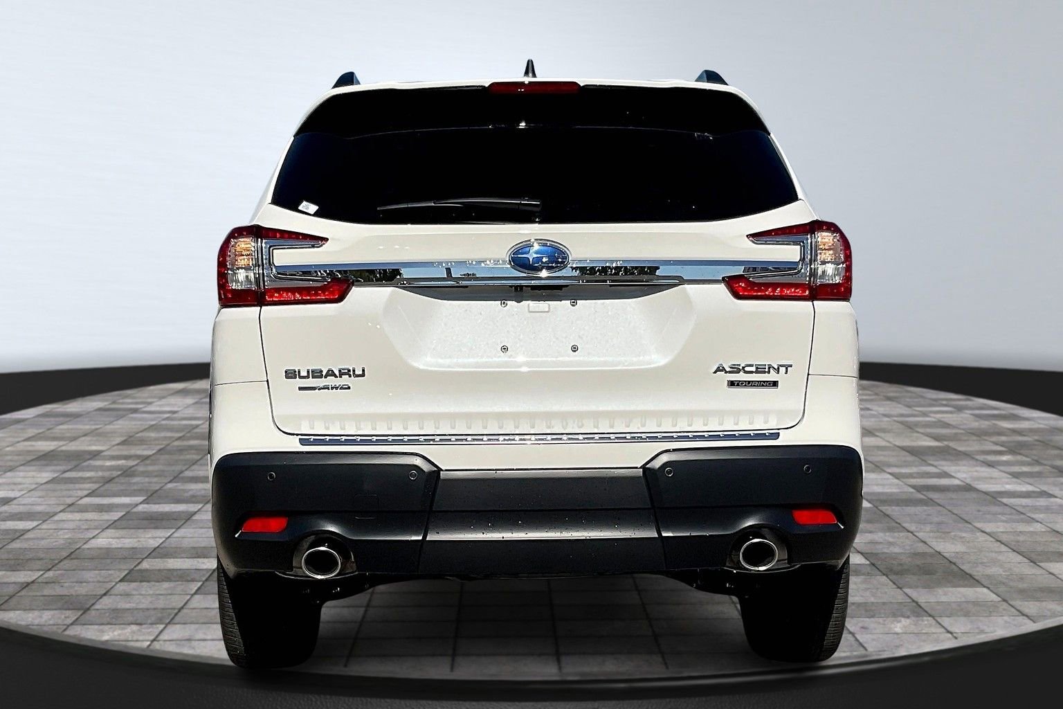 New 2025 Subaru Ascent Touring w/ Popular Package #2 image 4