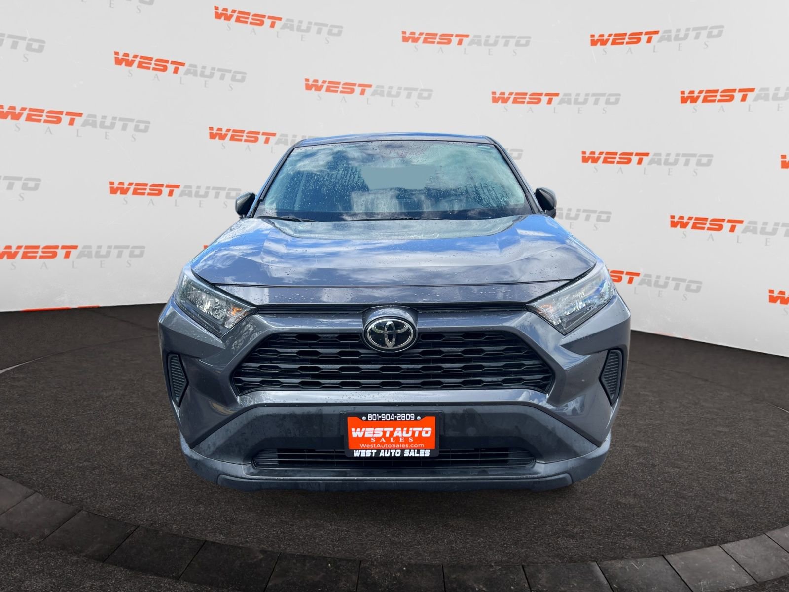 Used 2022 Toyota RAV4 LE AWD/4WD image 8