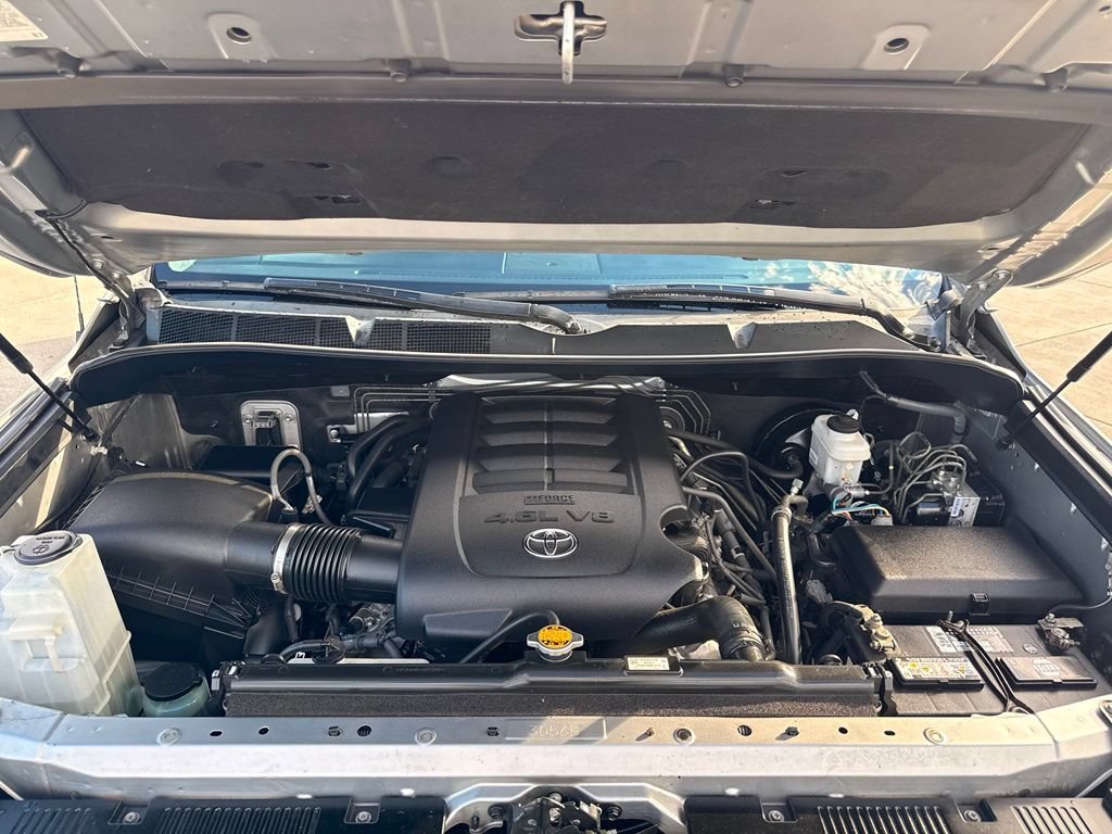 Used 2017 Toyota Tundra SR5 w/ SR5 Upgrade Package RWD image 31