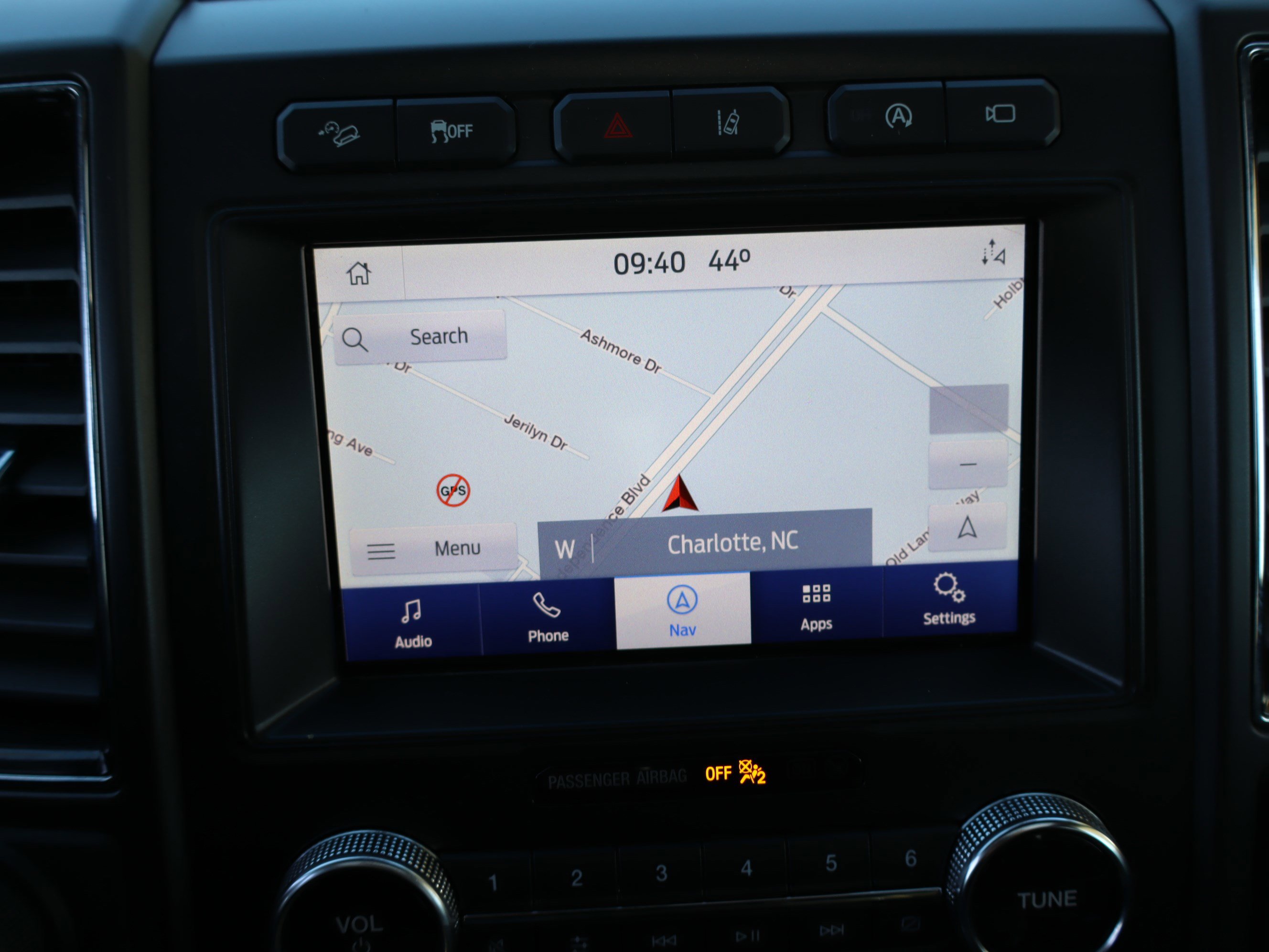 Used 2020 Ford Expedition Limited w/ Special Edition Package image 27