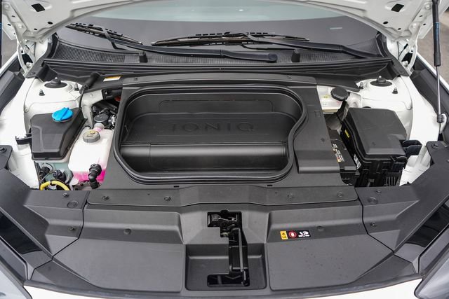 Used 2024 Hyundai Ioniq 6 SE image 27