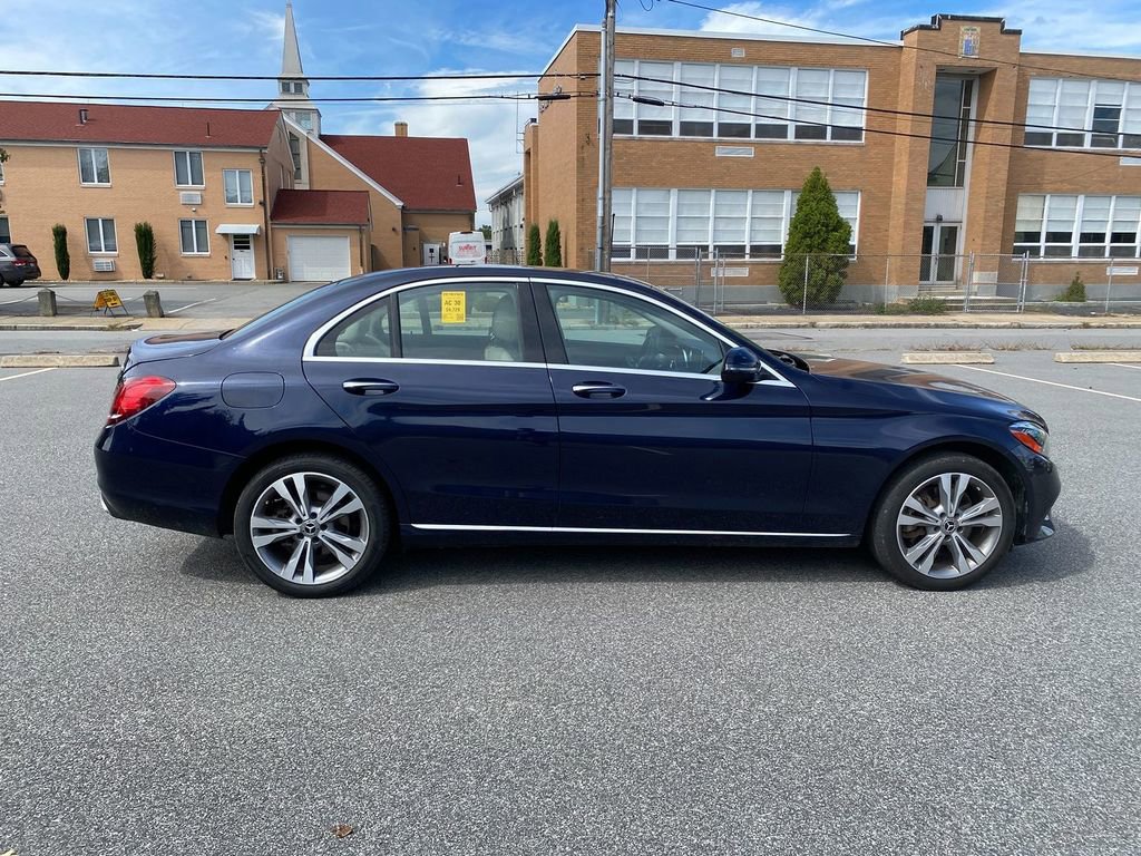 Used 2020 Mercedes-Benz C 300 4MATIC Sedan image 4