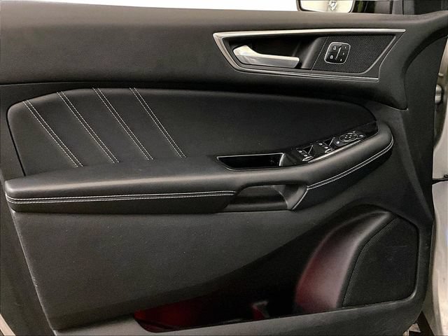 Used 2015 Ford Edge Sport w/ Equipment Group 401A AWD/4WD image 23