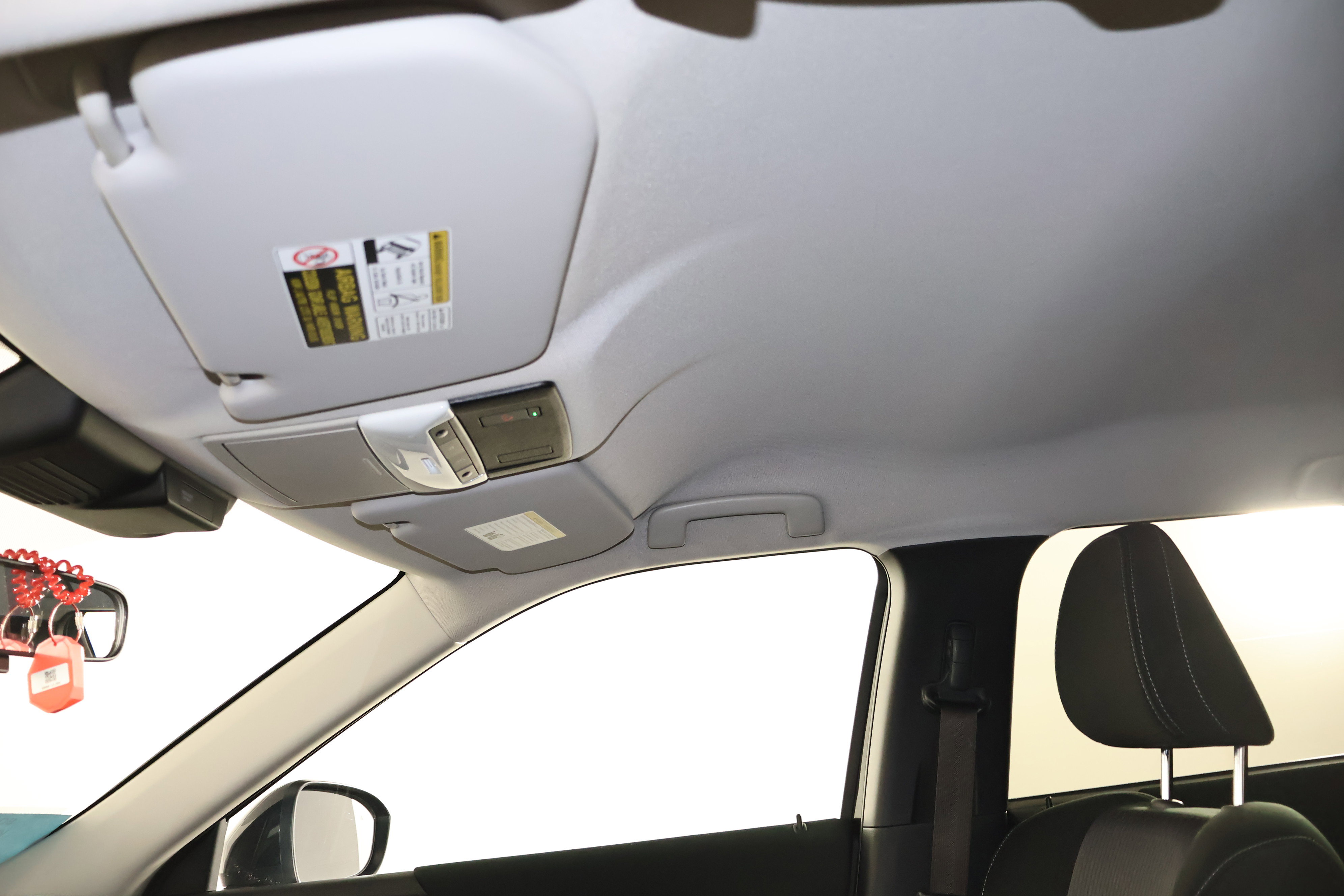 Used 2024 Mitsubishi Outlander ES image 37