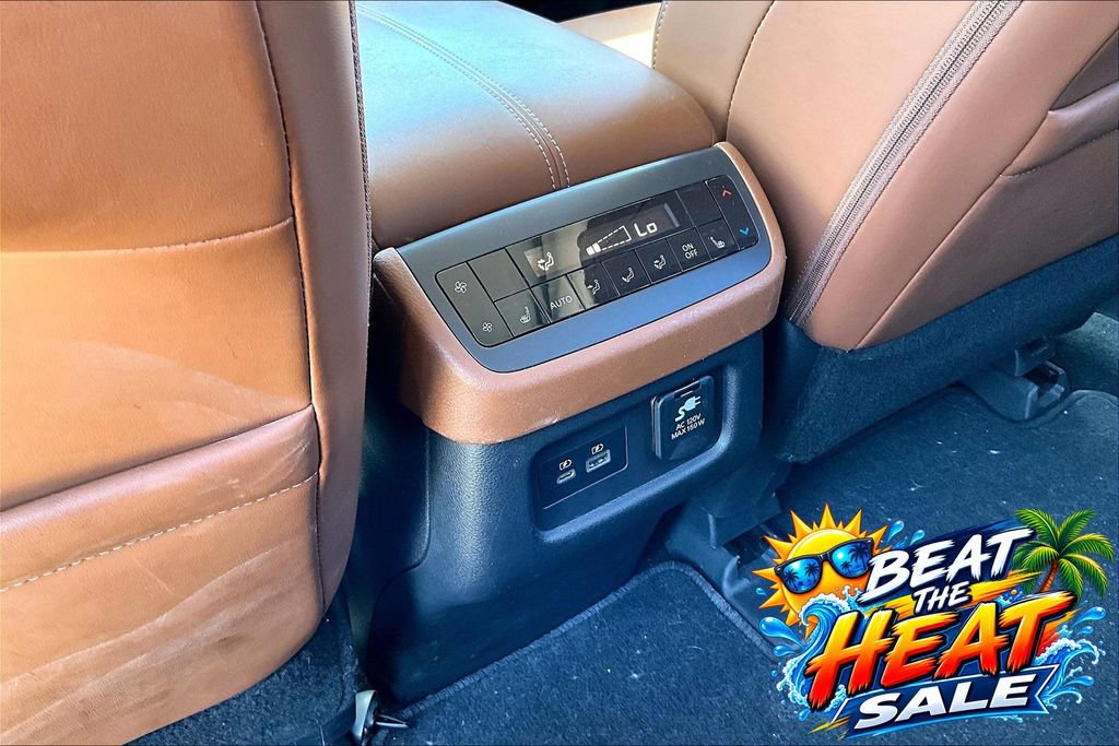 Used 2023 Nissan Pathfinder Platinum FWD image 28