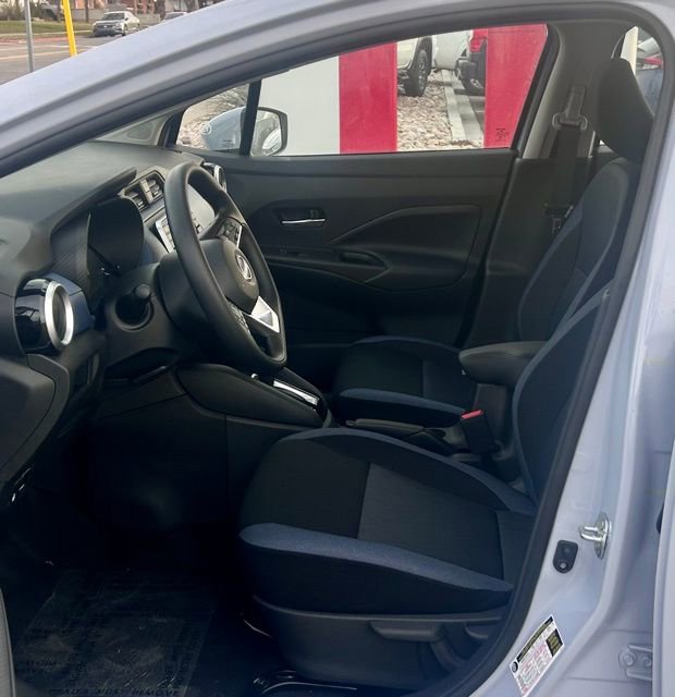 New 2025 Nissan Versa SV w/ Trunk Package FWD image 7