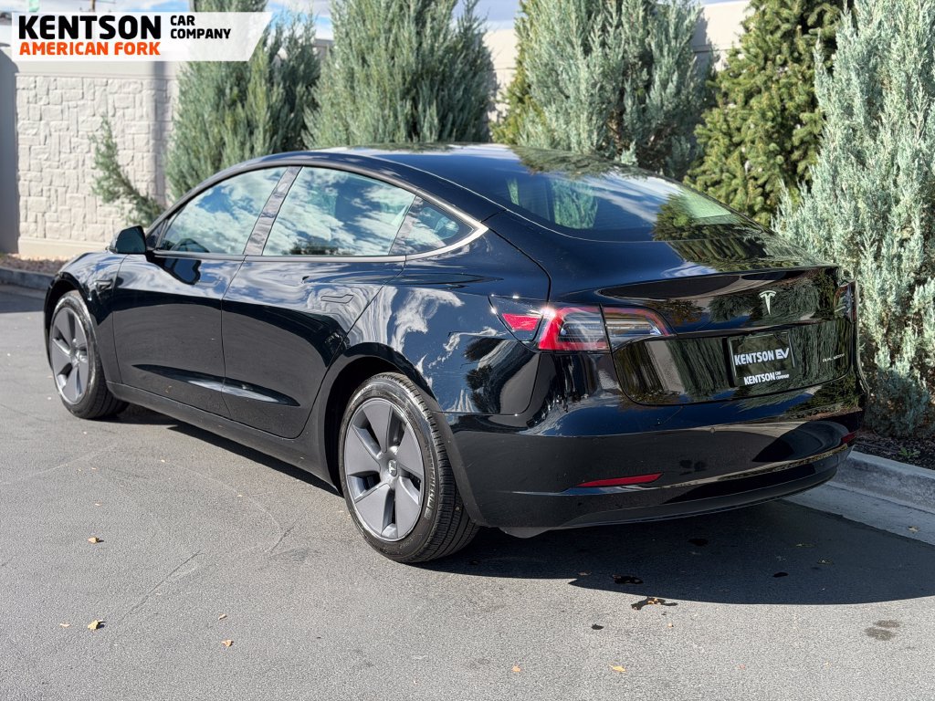 Used 2022 Tesla Model 3 Long Range AWD/4WD image 5