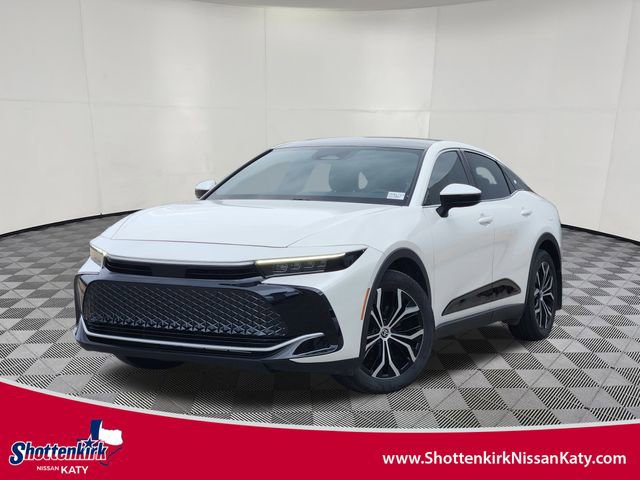 Used 2023 Toyota Crown XLE