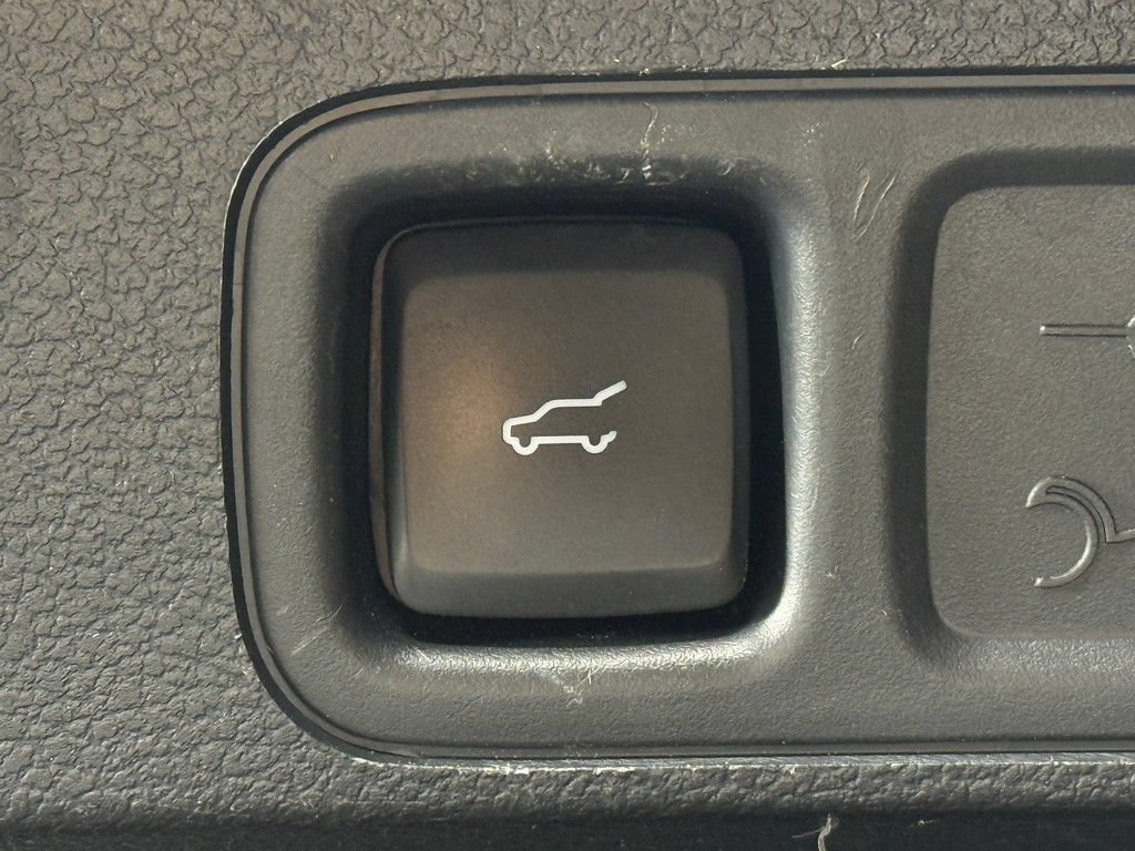 Used 2024 Lincoln Navigator L 4WD image 19