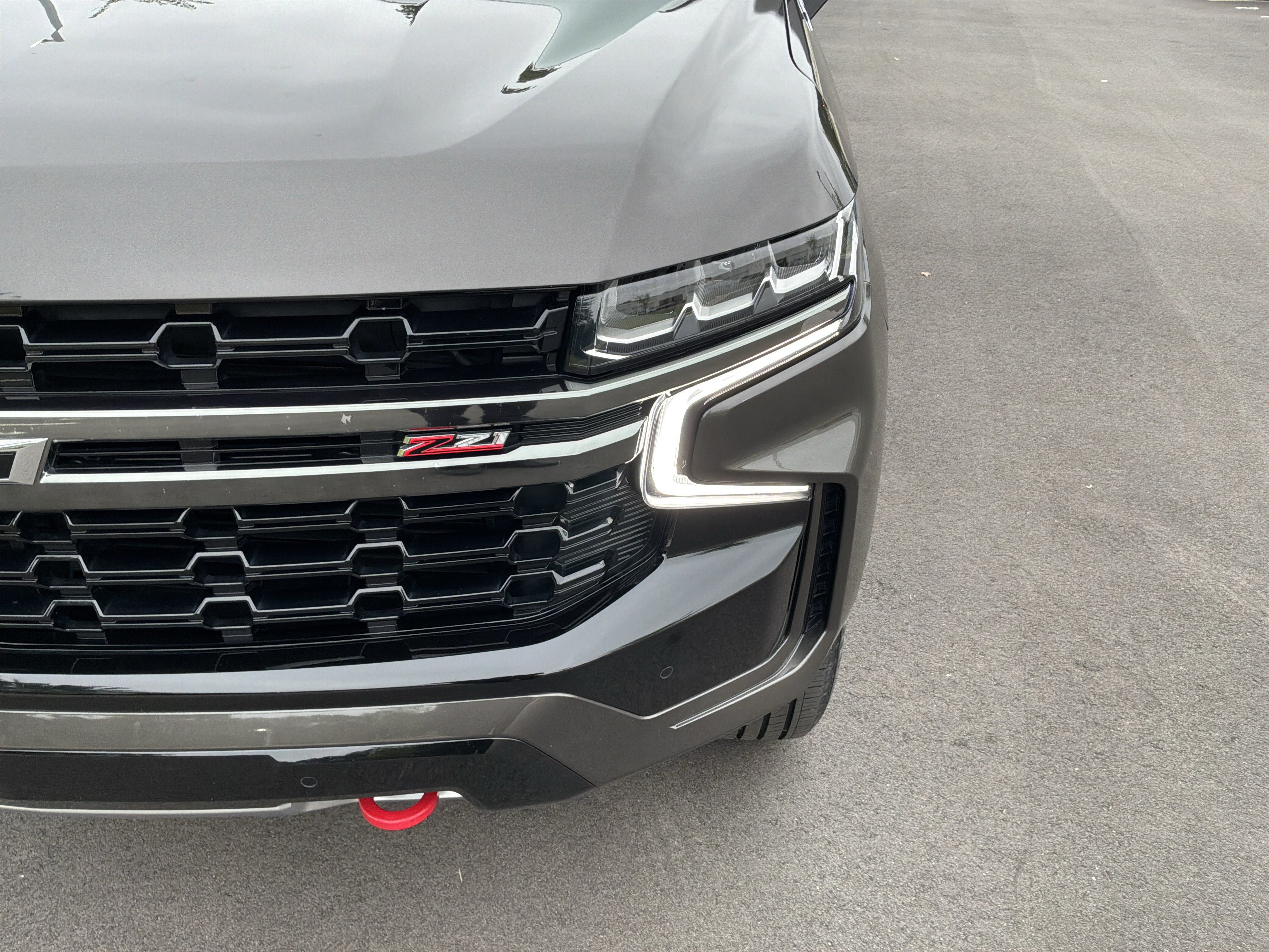 Used 2021 Chevrolet Tahoe Z71 w/ Z71 Signature Package AWD/4WD image 6
