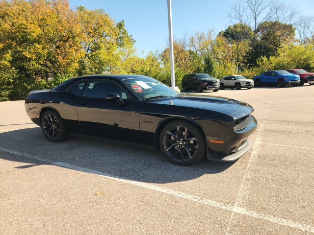 Used 2021 Dodge Challenger R/T w/ Blacktop Package RWD image 9