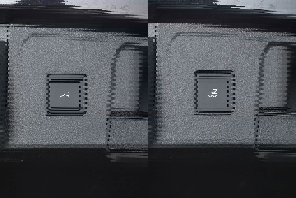 New 2026 Volkswagen Atlas SE image 30