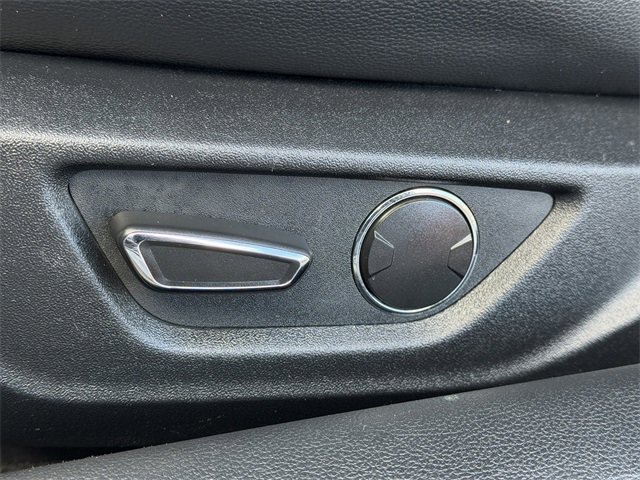 Used 2017 Ford Mustang Premium image 24