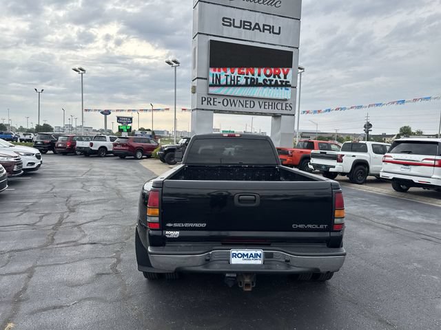 Used 2002 Chevrolet Silverado 3500 LT RWD image 4