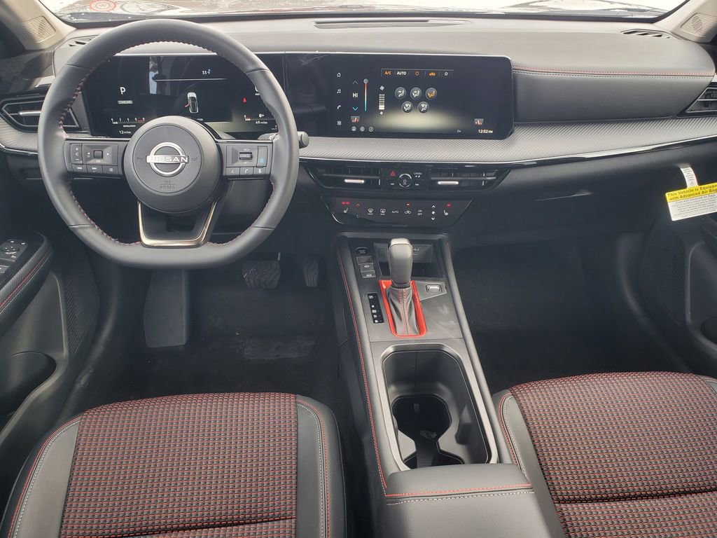 New 2026 Nissan Kicks SR w/ Cold Weather Package AWD/4WD image 27