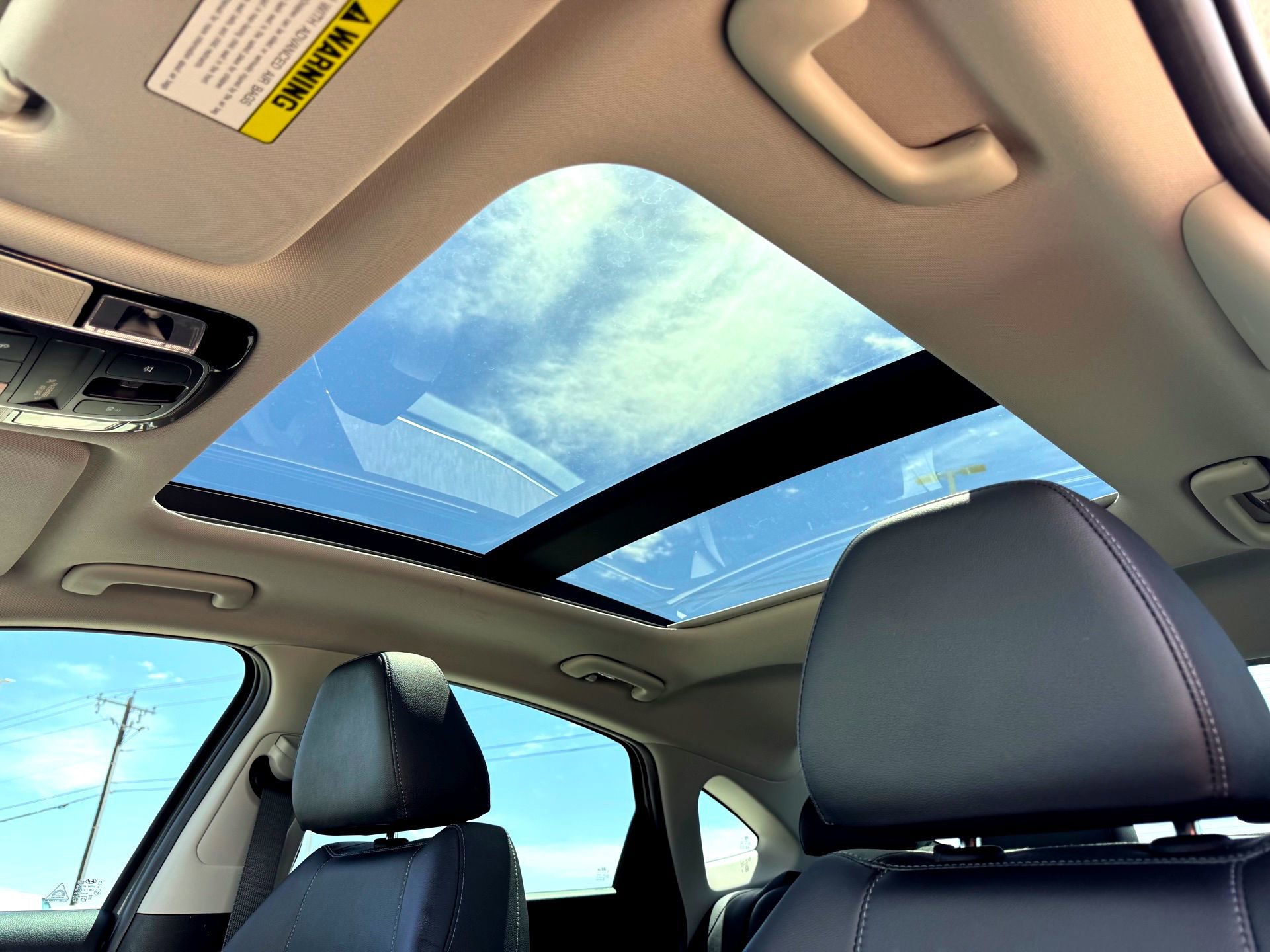 Used 2023 Hyundai Sonata Limited image 14