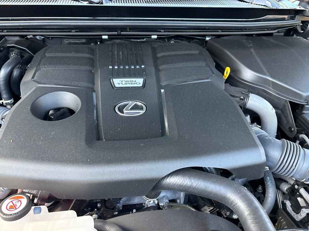 Certified 2025 Lexus GX 550 w/ Accessory Package (Z1) AWD/4WD image 10