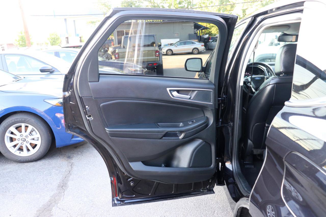 Used 2024 Ford Edge SEL AWD/4WD image 24