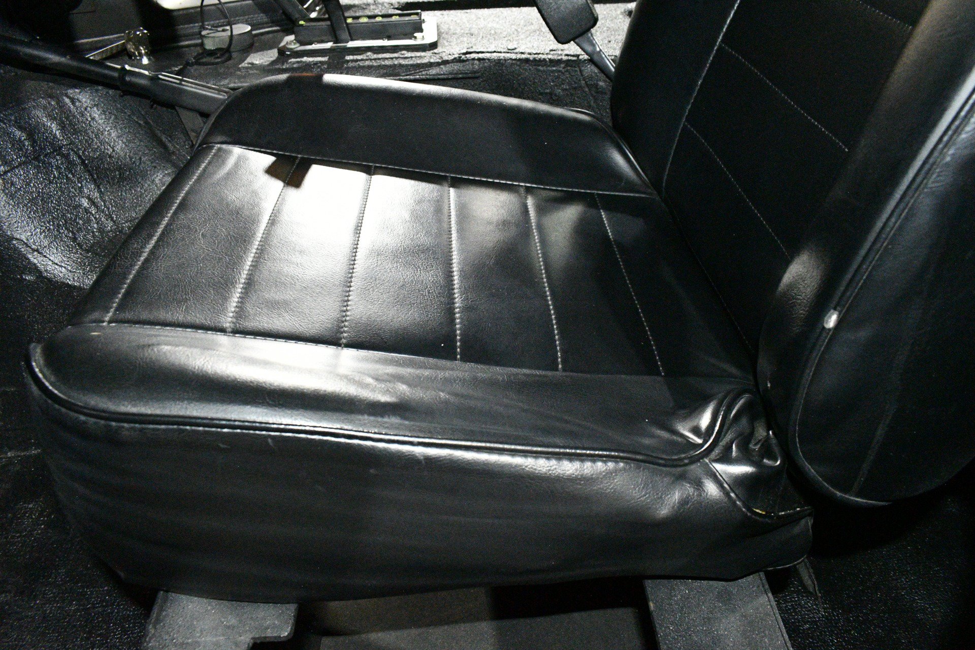 Used 1990 HUMMER H1 image 13