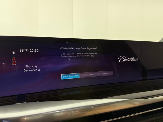 New 2026 Cadillac Escalade Luxury w/ Touring Package image 13