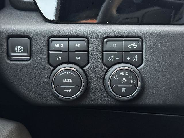New 2026 Chevrolet Silverado 3500 LT w/ All Star Edition image 6