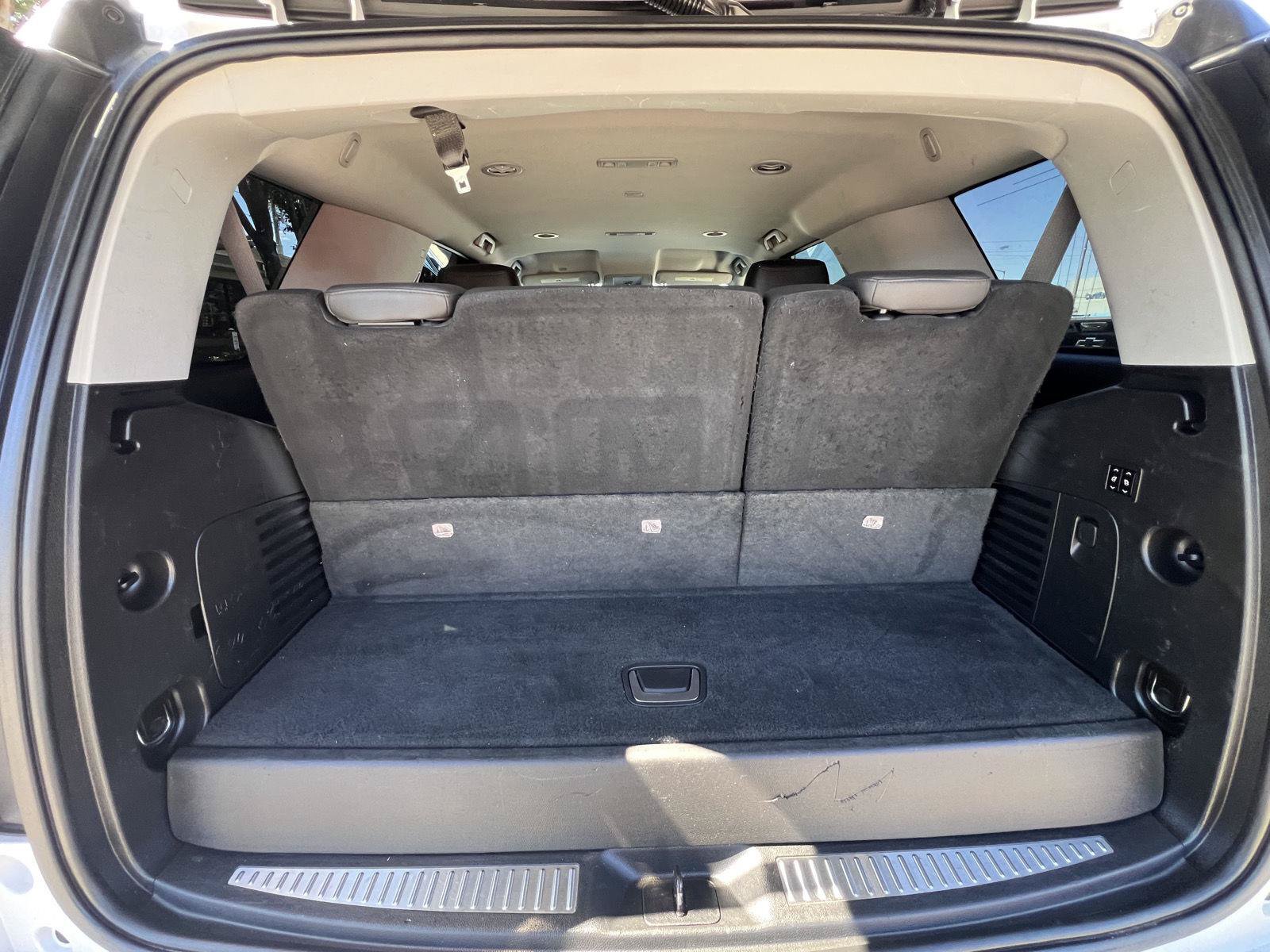 Used 2020 Cadillac Escalade 2WD image 25
