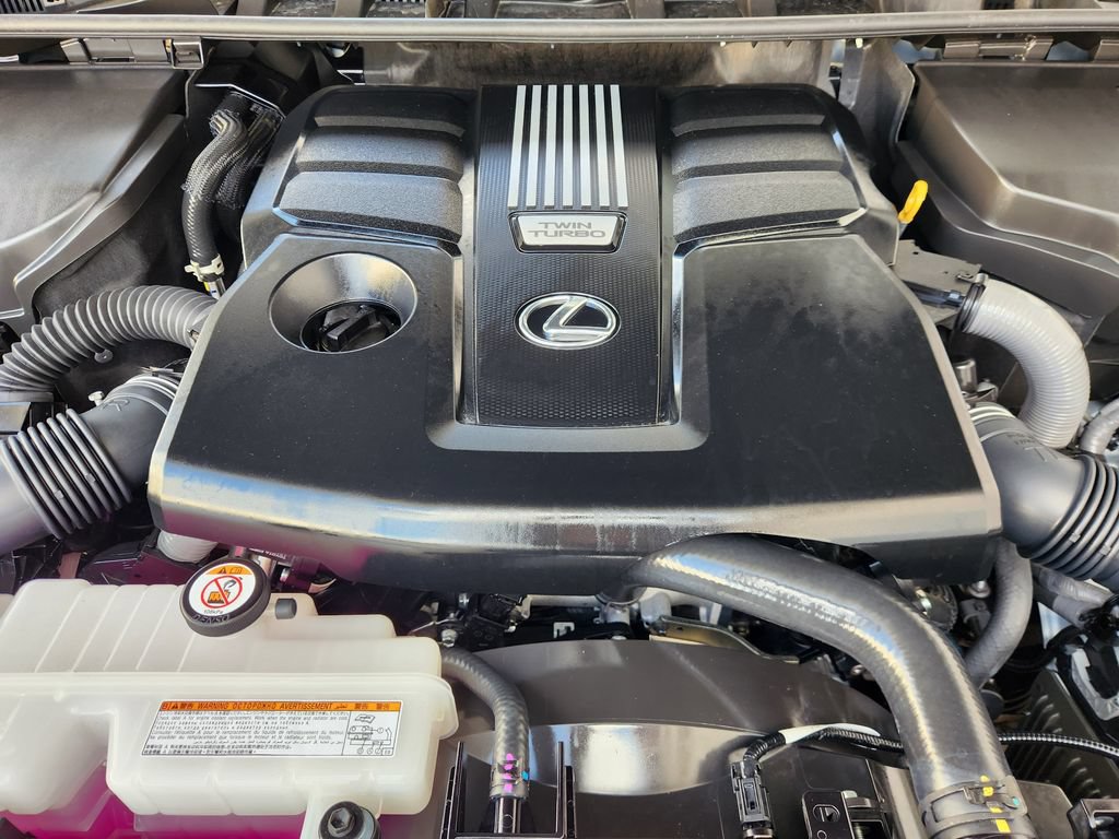 Certified 2026 Lexus LX 600 4WD w/ Appearance Package image 34