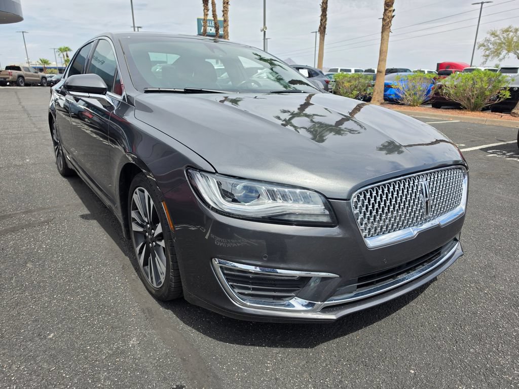 Used 2019 Lincoln MKZ Reserve FWD image 3